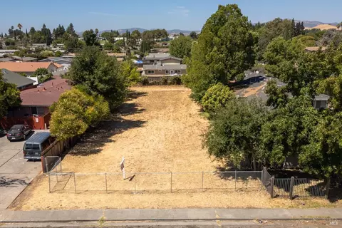 99 Tabor Ave, Fairfield, CA 94533 photo 4
