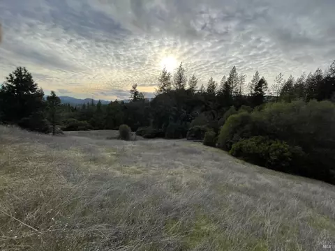 46940 Fox Rock Rd, Laytonville, CA 95454
