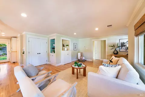 560 Sanns Ln, Healdsburg, CA 95448 photo 8