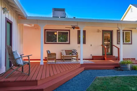 560 Sanns Ln, Healdsburg, CA 95448 photo 35