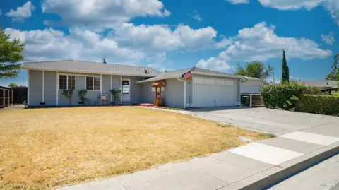 255 Yosemite Dr, Rio Vista, CA 94571