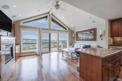138 Harvard Ave, Mill Valley, CA 94941 photo 6