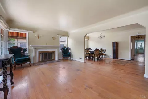 1113 Tuolumne St, Vallejo, CA 94590 photo 4