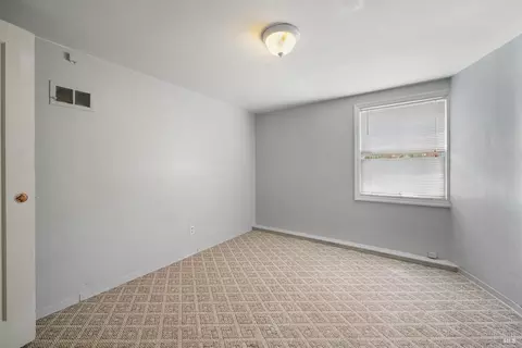 1113 Tuolumne St, Vallejo, CA 94590 photo 38