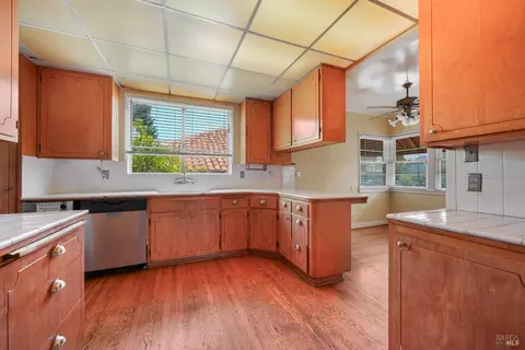 1113 Tuolumne St, Vallejo, CA 94590 photo 8
