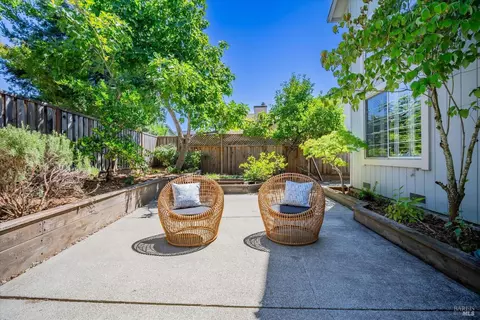 9269 Piccadilly Cir, Windsor, CA 95492 photo 35
