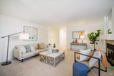 9269 Piccadilly Cir, Windsor, CA 95492 photo 9