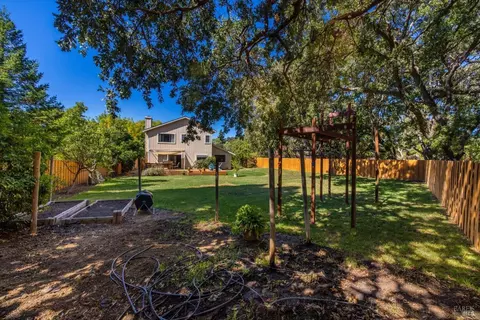 341 Dumbarton Dr, Vacaville, CA 95687 photo 52