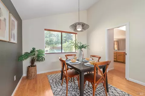 341 Dumbarton Dr, Vacaville, CA 95687 photo 20