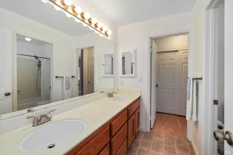 341 Dumbarton Dr, Vacaville, CA 95687 photo 36