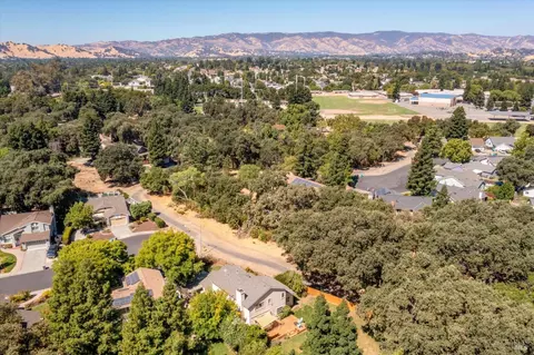 341 Dumbarton Dr, Vacaville, CA 95687 photo 67