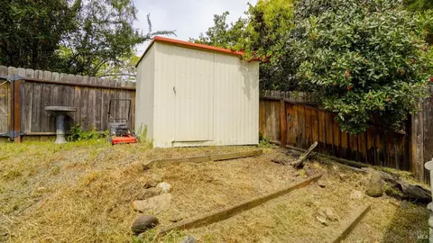 127 Phylis Ct, Vallejo, CA 94590 photo 25