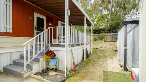 127 Phylis Ct, Vallejo, CA 94590 photo 23