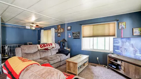 127 Phylis Ct, Vallejo, CA 94590 photo 8