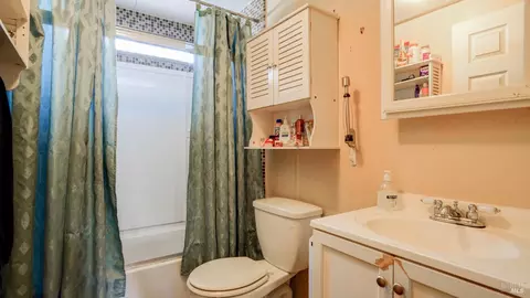 127 Phylis Ct, Vallejo, CA 94590 photo 13