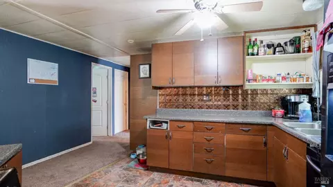 127 Phylis Ct, Vallejo, CA 94590 photo 7