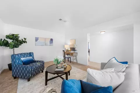 308 Tulip St, Fairfield, CA 94533 photo 8