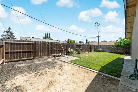 308 Tulip St, Fairfield, CA 94533 photo 35