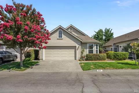855 Ella Fitzgerald Ct, Windsor, CA 95492