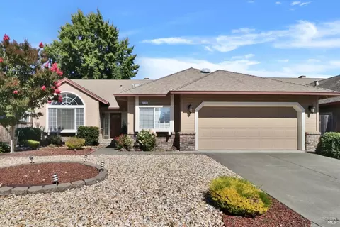 2170 Erika St, Santa Rosa, CA 95403