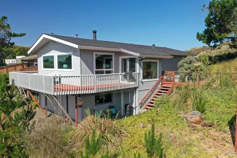 1788 Whaleship Rd, Bodega Bay, CA 94923