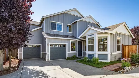 2355 Tedeschi Dr, Santa Rosa, CA 95403