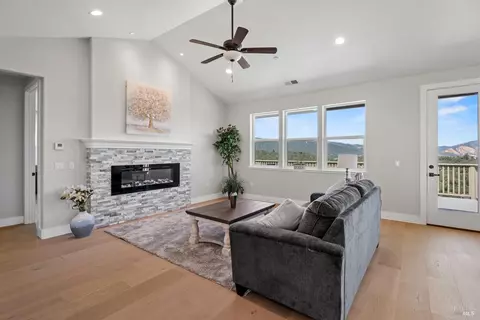 Living - 2408 Celestin Ct, Ukiah, CA 95482 photo 1 of 4