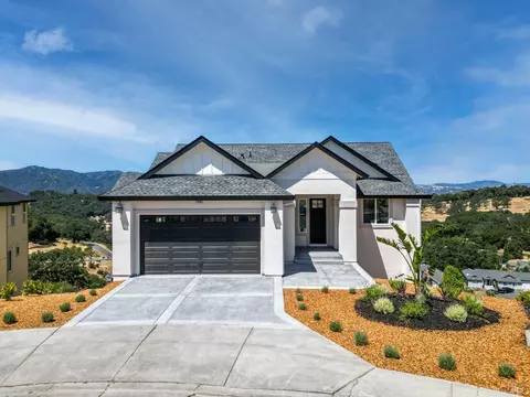 Exterior - 2408 Celestin Ct, Ukiah, CA 95482 photo 11 of 11