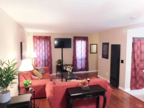193 Del Sur Ct, Fairfield, CA 94533 photo 13