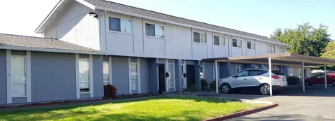193 Del Sur Ct, Fairfield, CA 94533 photo 2