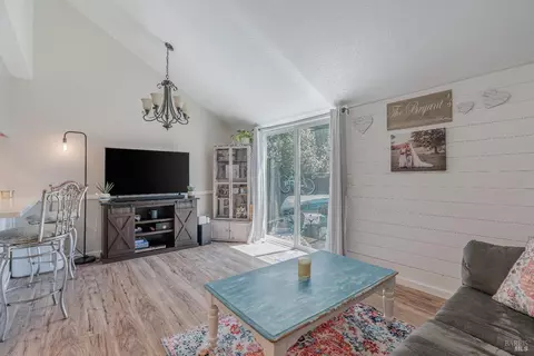 236 Courtyards E, Windsor, CA 95492 photo 8