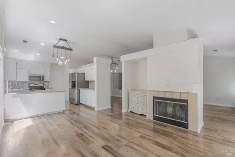 900 Ginkgo Pl, Windsor, CA 95492 photo 11