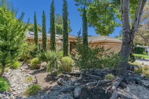 900 Ginkgo Pl, Windsor, CA 95492 photo 3