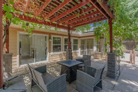 900 Ginkgo Pl, Windsor, CA 95492 photo 39