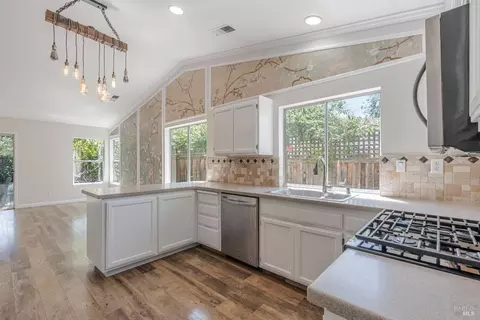 900 Ginkgo Pl, Windsor, CA 95492 photo 15
