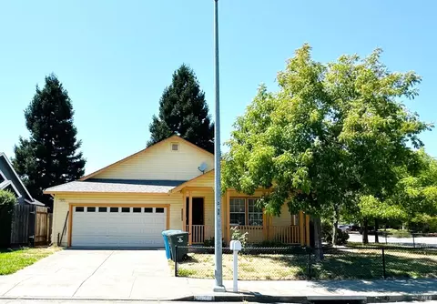 1625 Mccarren Way, Santa Rosa, CA 95401
