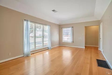 1921 E Haven Dr, Santa Rosa, CA 95404 photo 9