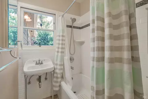 1921 E Haven Dr, Santa Rosa, CA 95404 photo 25