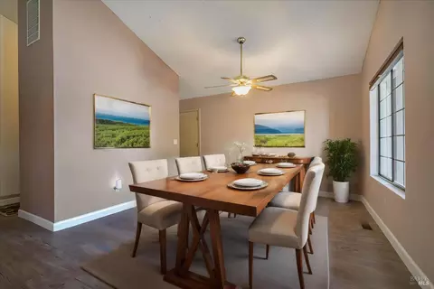 9424 Jessica Dr, Windsor, CA 95492 photo 4