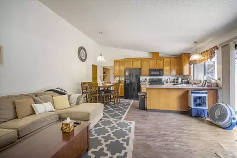 9424 Jessica Dr, Windsor, CA 95492 photo 9