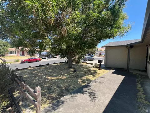 36 Alpine Ct, Pittsburg, CA 94565 photo 4