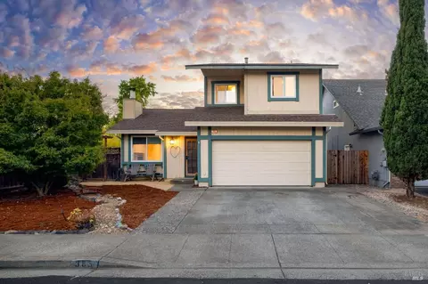 385 Manka Cir, Santa Rosa, CA 95403