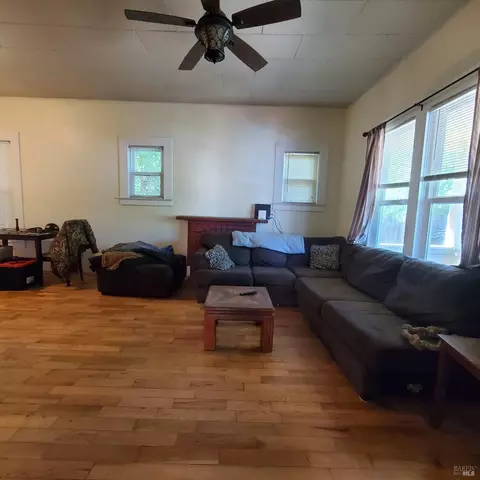 51 Pine St, Willits, CA 95490 photo 8