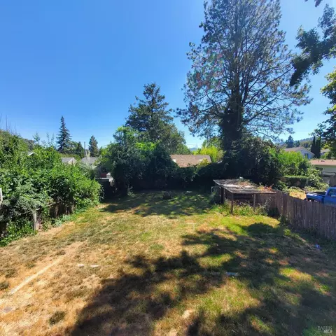 51 Pine St, Willits, CA 95490 photo 16