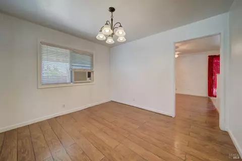 1091 Hawk Ln, Fairfield, CA 94533 photo 13