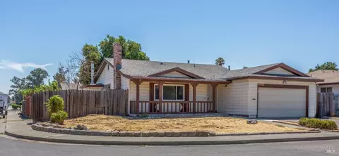 1091 Hawk Ln, Fairfield, CA 94533