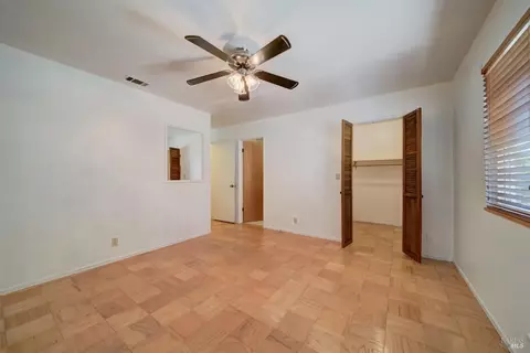 1091 Hawk Ln, Fairfield, CA 94533 photo 37