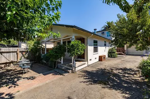 18005-18009 Poplar Ave, Sonoma, CA 95476