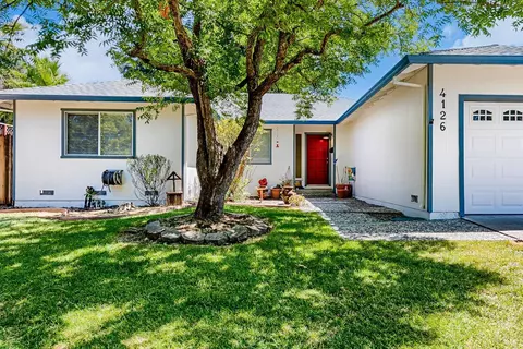 4126 Trinity Dr, Santa Rosa, CA 95405 photo 4