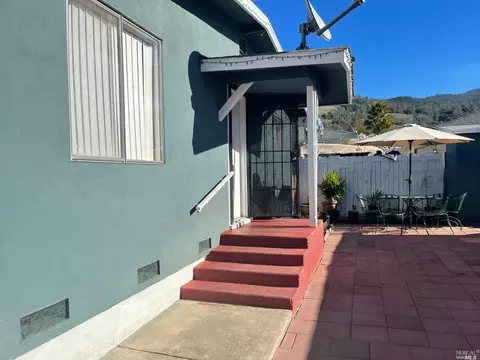 6405 10th Ave, Lucerne, CA 95458 photo 2